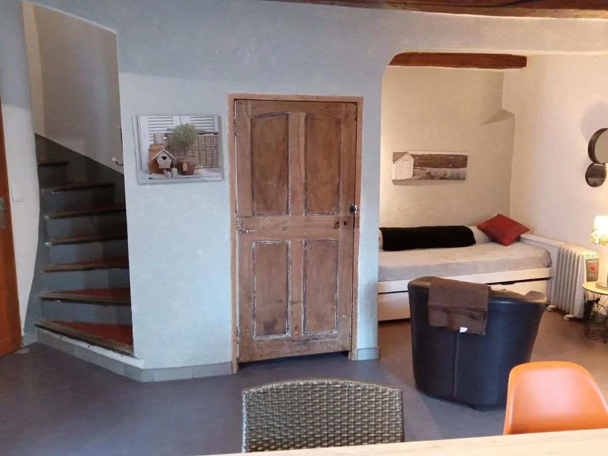 La Maison Sous L'Etoile. Moustiers-Sainte-Marie 0*,  France